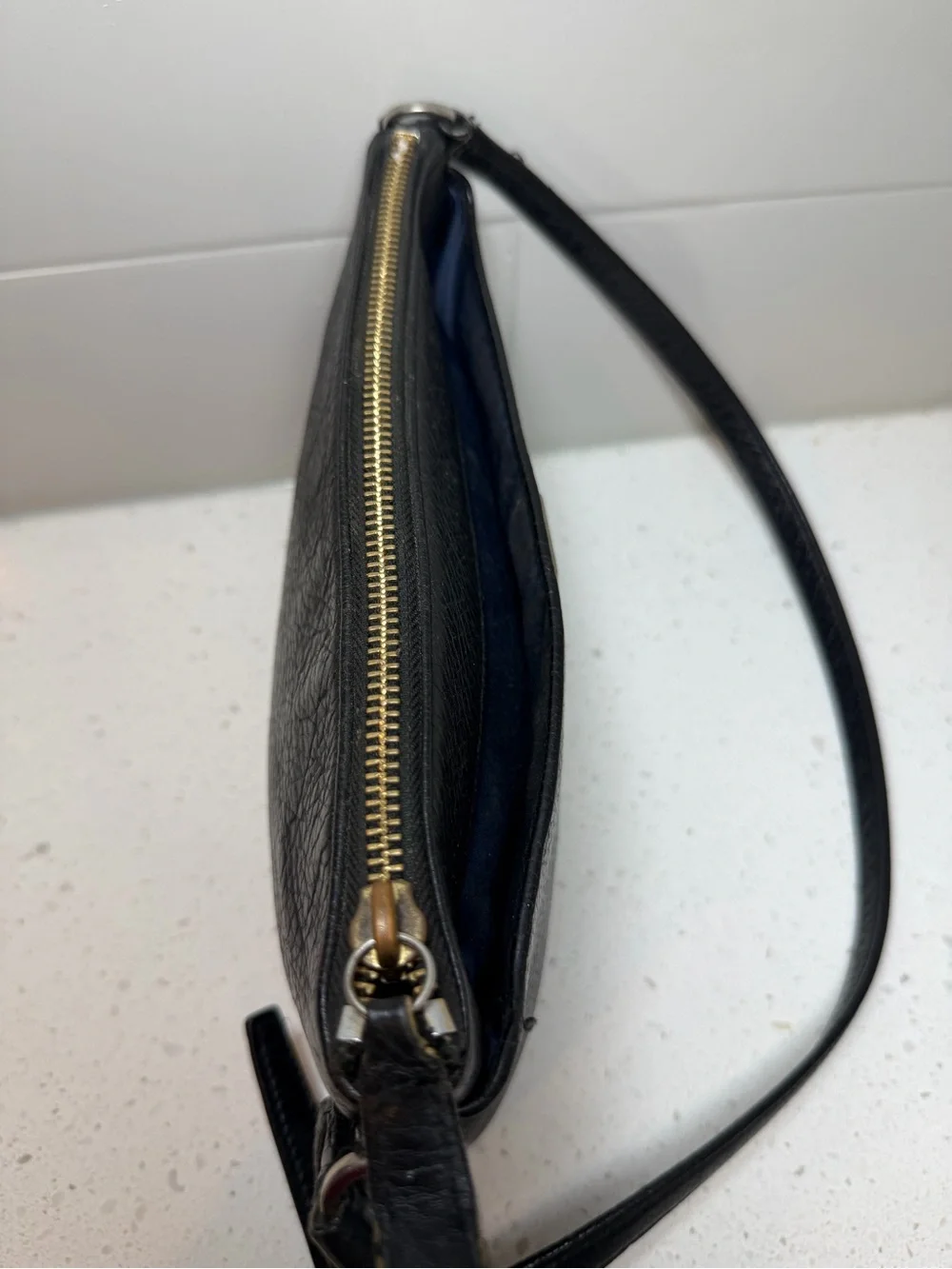 Coach Madison East/West Swingpack crossbody bag purse black pebbled leather